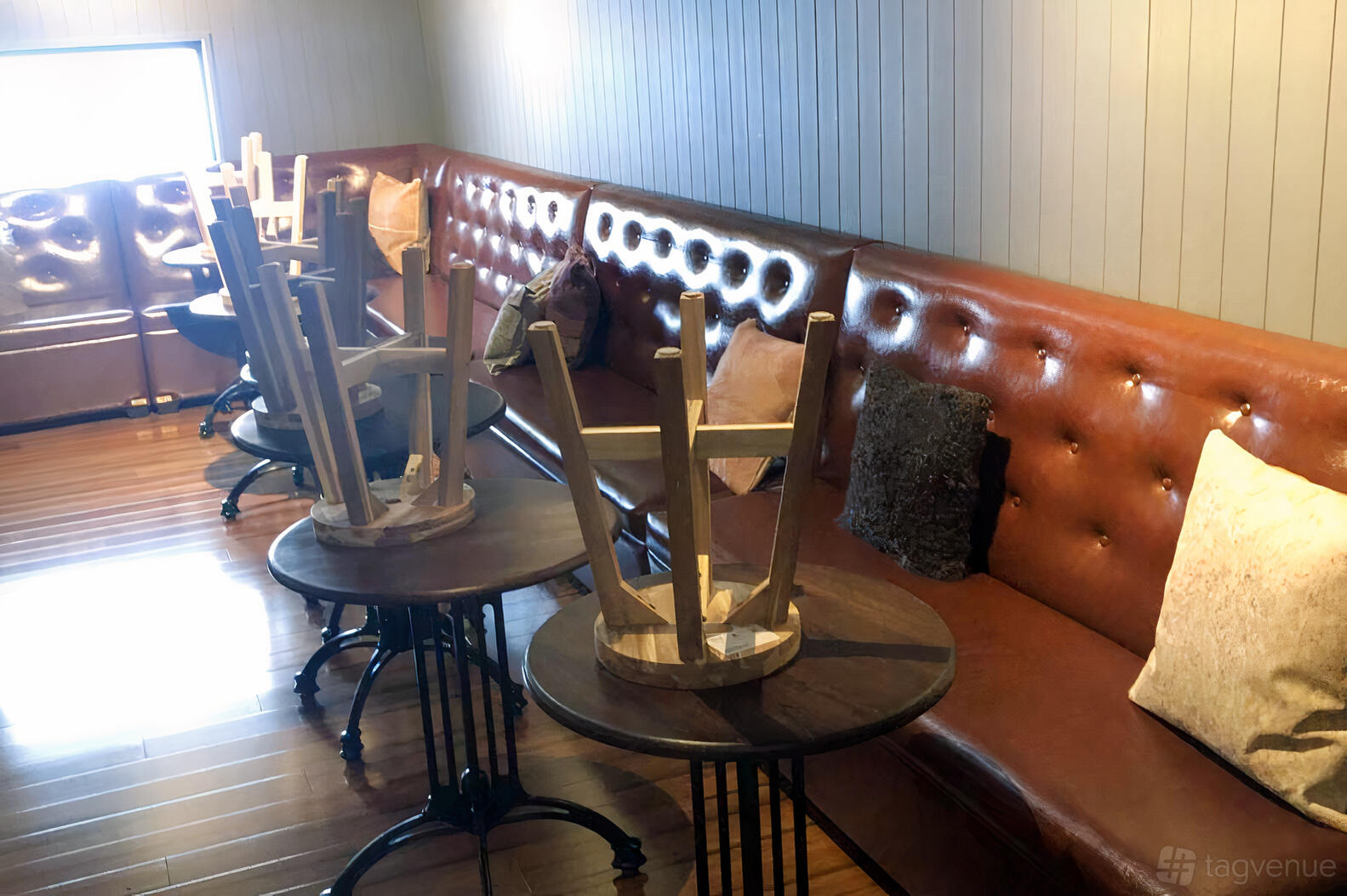 Ampersand Bar - Barrels & Stills - Event Venue Hire - Tagvenue.com