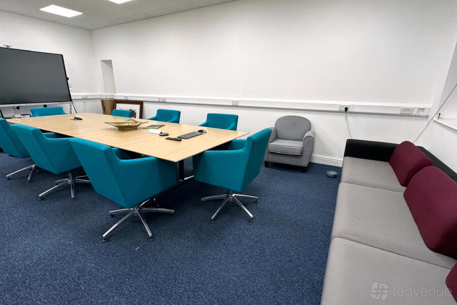Meeting Room Meeting Room
