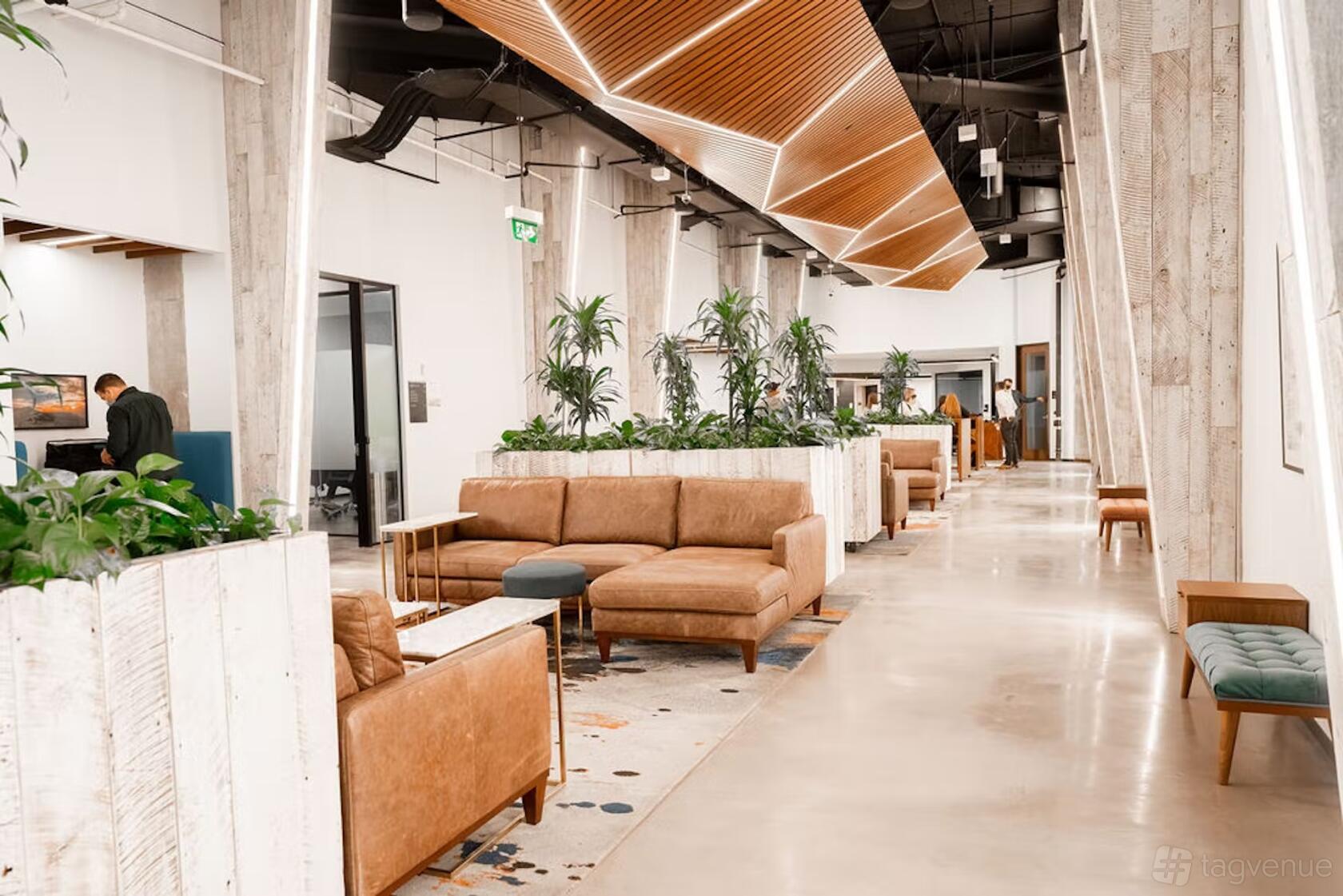 Kin Lounge King York Terrace & Lounge - iQ Offices - 150 King Street West - Event ...