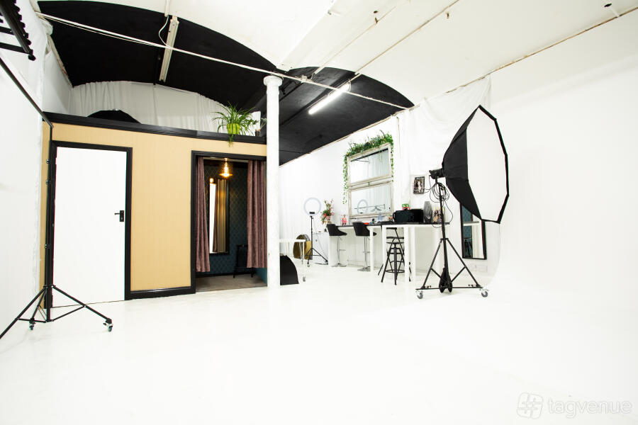 The Photocove The Photocove