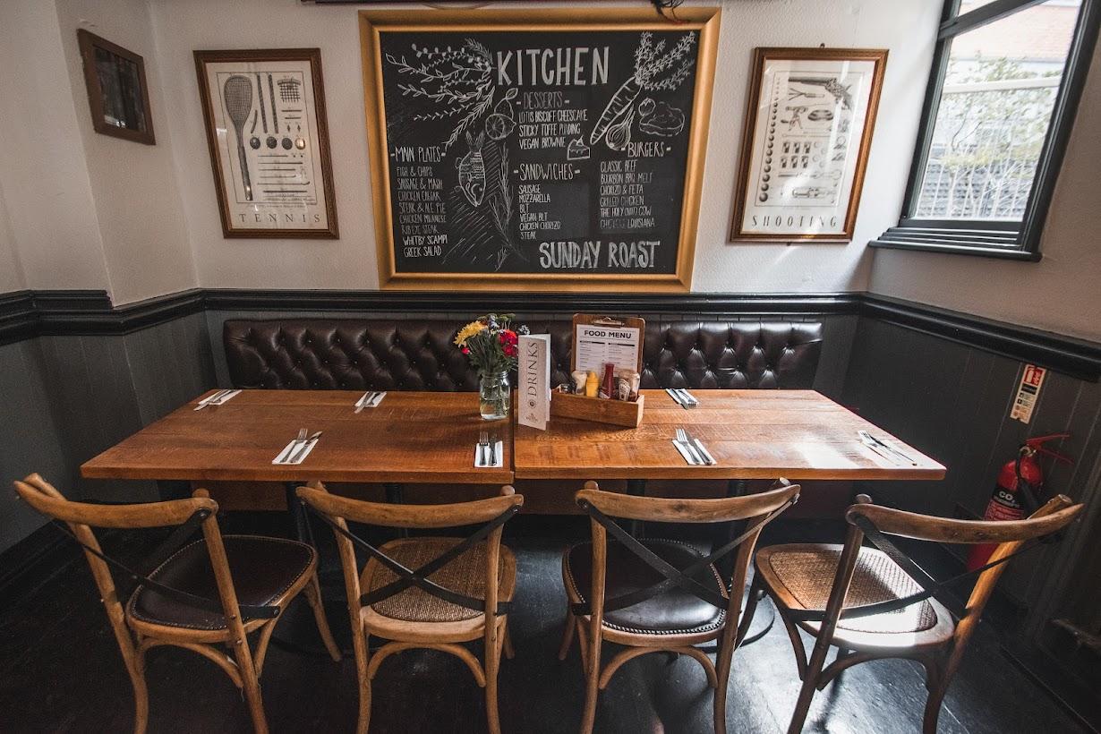 The Lounge Room - St Christophers Inn - Event Venue Hire - Tagvenue.com