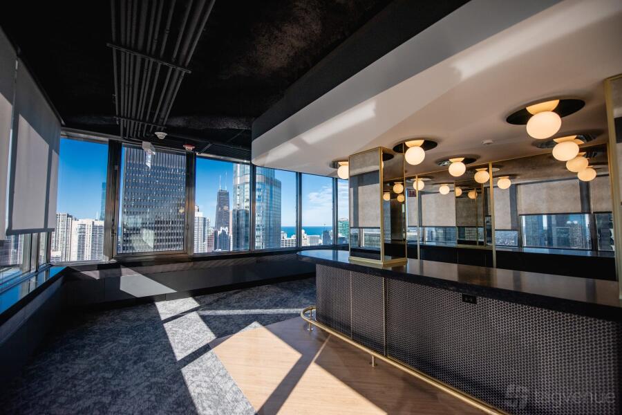 The Sky Lounge at One East Wacker