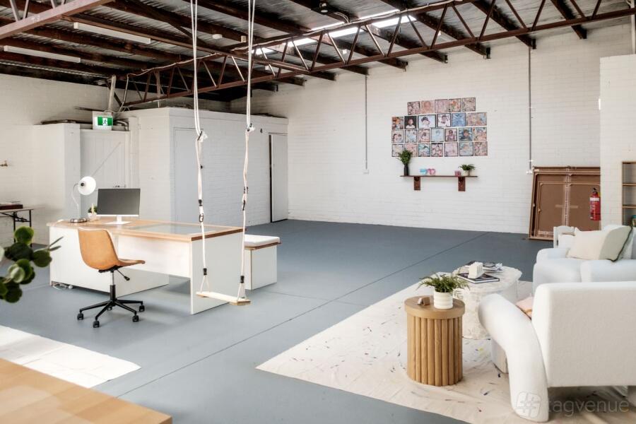 Overall warehouse Overall warehouse