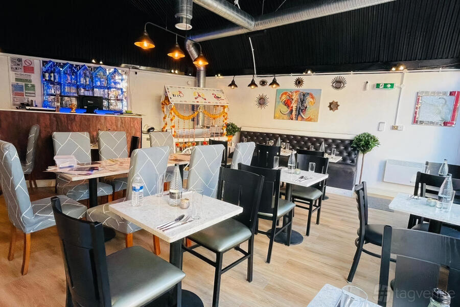 Semi Private Space at Delhi wala Food