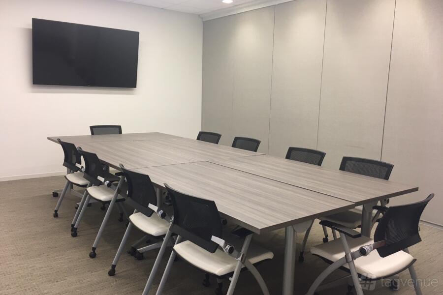 River Oaks Meeting Room River Oaks Meeting Room