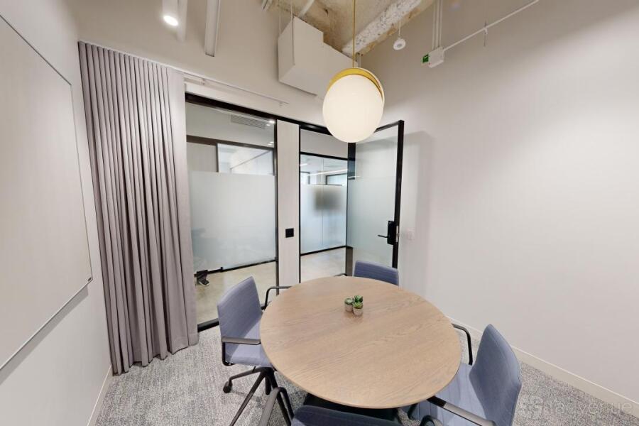 Libra Huddle Room Libra Huddle Room