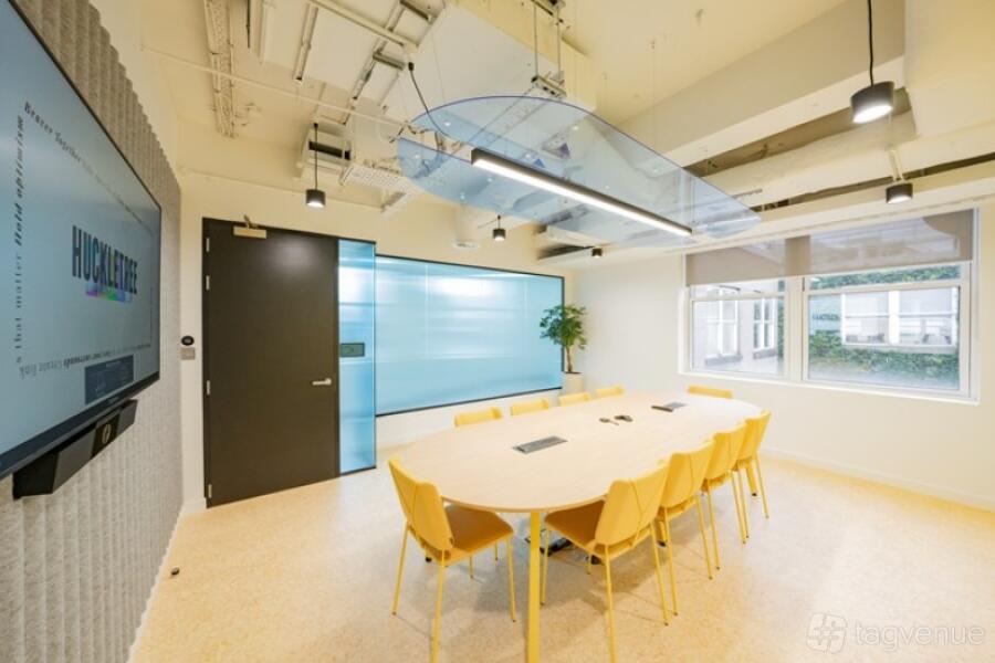 DeFi at Huckletree Oxford Circus