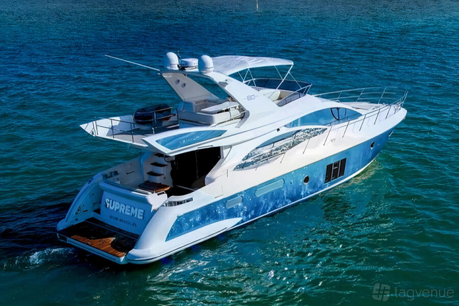 Azimut 60’ - The Supreme Yacht at