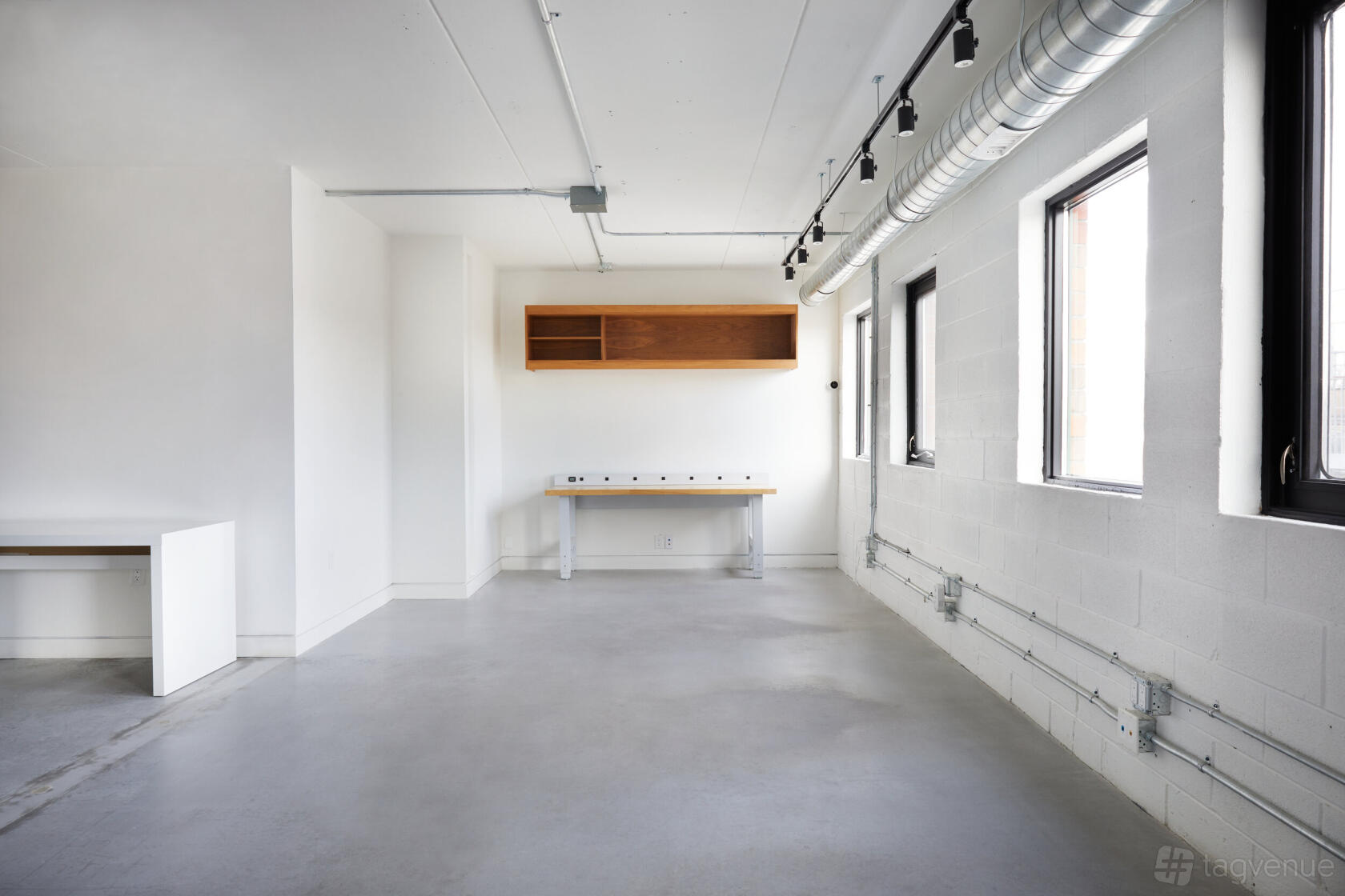 Album Studios: Junction