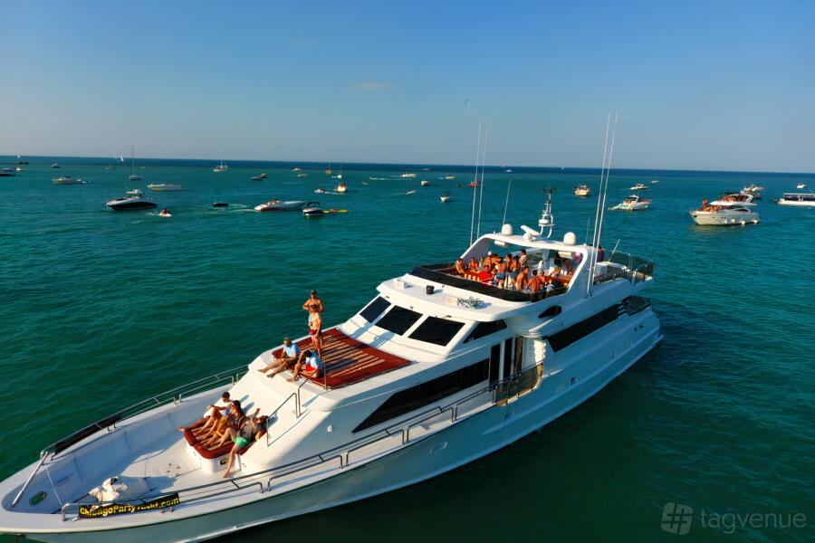 Chicago Party Yacht Chicago Party Yacht