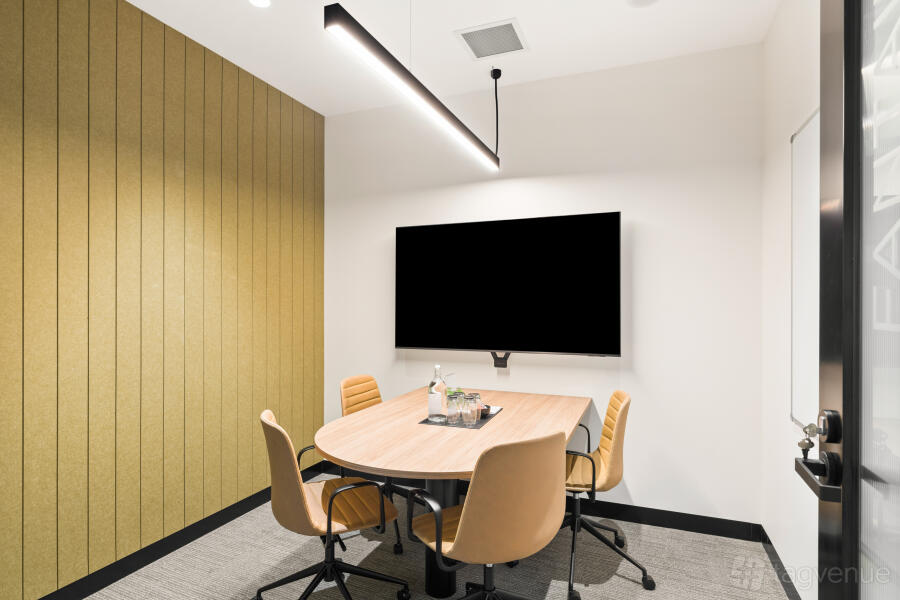 Fantail Meeting Room Fantail Meeting Room