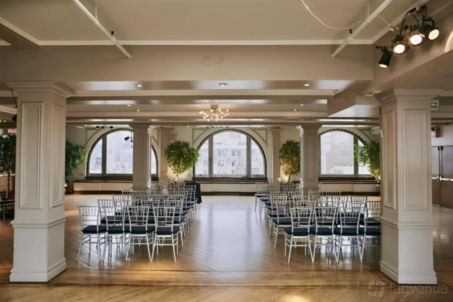A closer look at Luxury Penthouse Rentals With Private Private Private Event Space