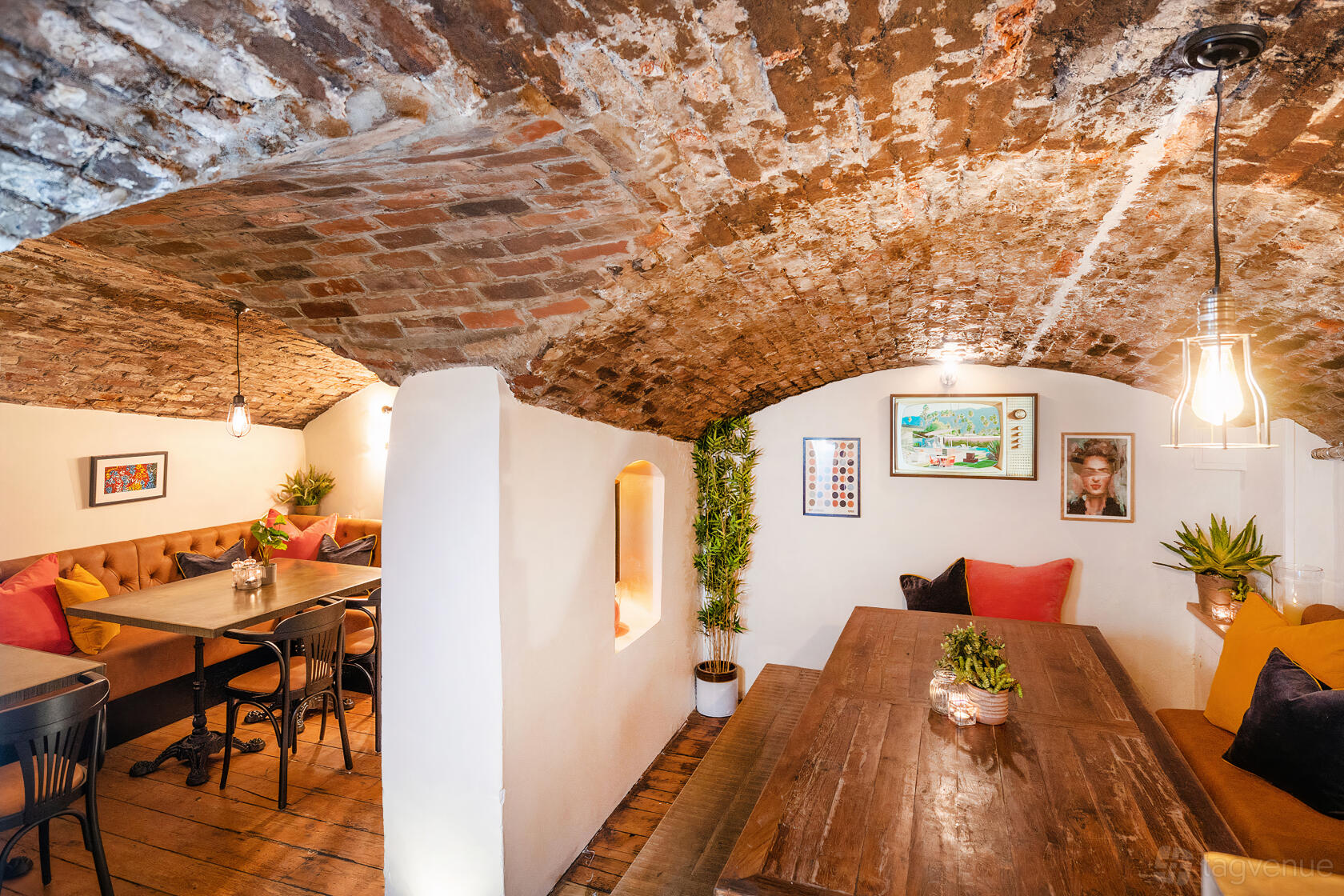 Racks Bar & Kitchen Venue Hire in Bristol | Photos & Prices