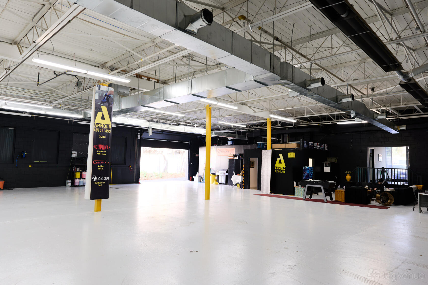 Versatile Photography & Film Studio