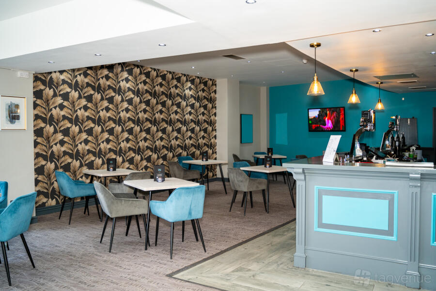 Vu Bar at Atlantic Tower Hotel Liverpool By Sunday