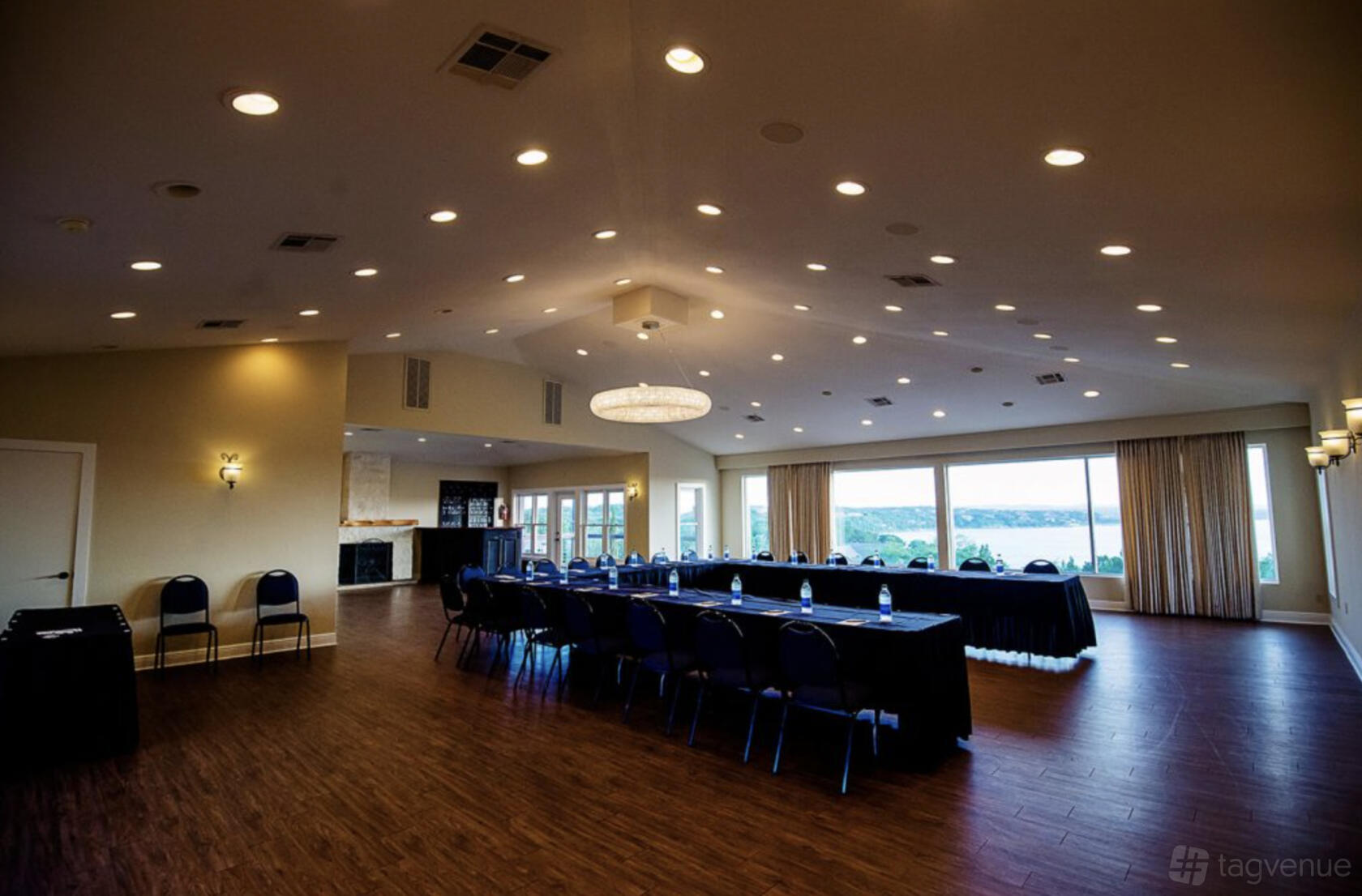 Hotel Meeting Rooms Near Me Find the Perfect Space for Your Next Event Hotel Meeting Rooms Near Me Find the Perfect Space for Your Next Event