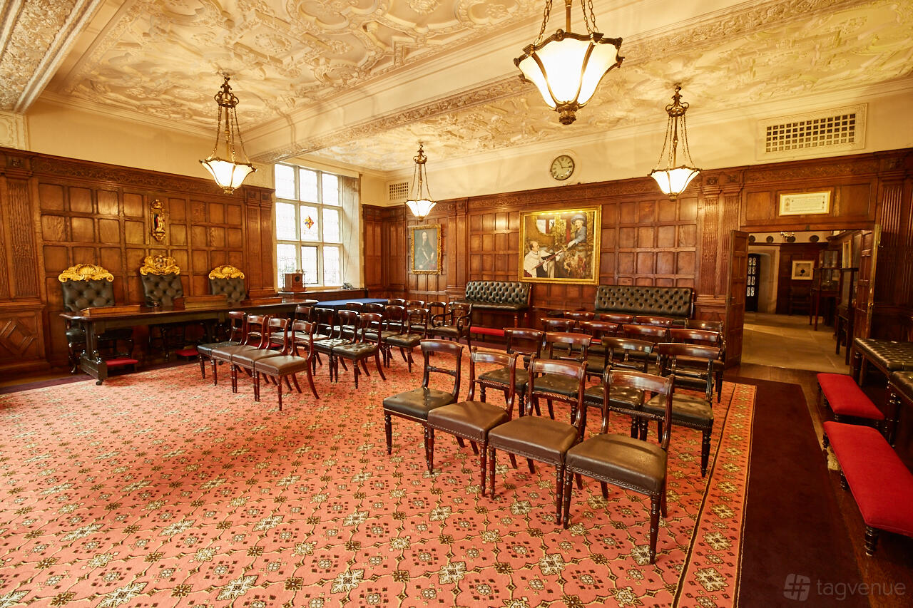 Holy Court Rrom Court Room - Ironmongers' Hall - Event Venue Hire - Tagvenue.com