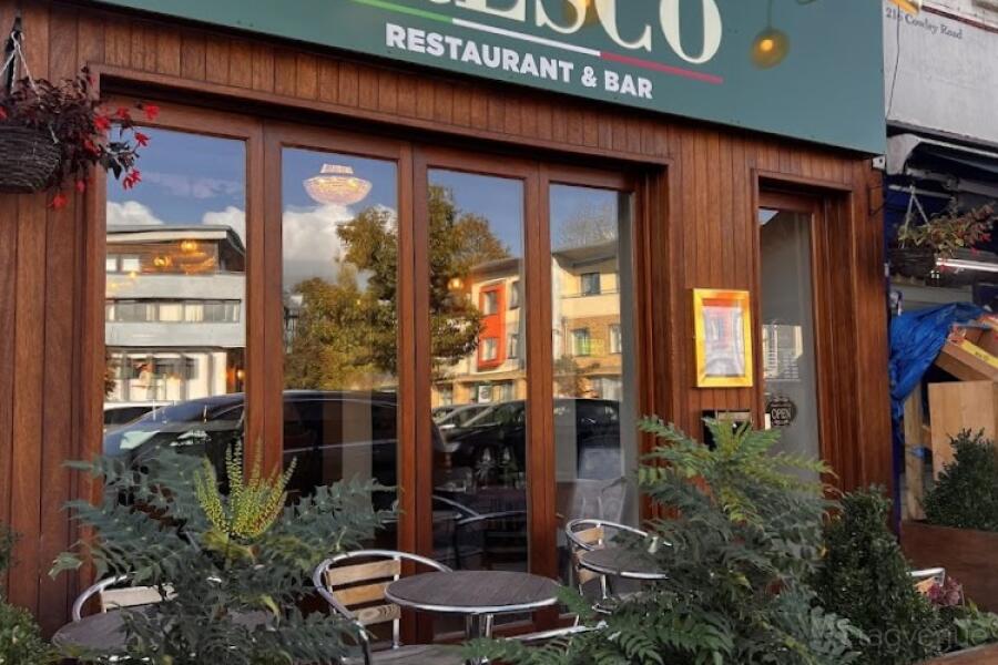 Entire Restaurant Entire Restaurant