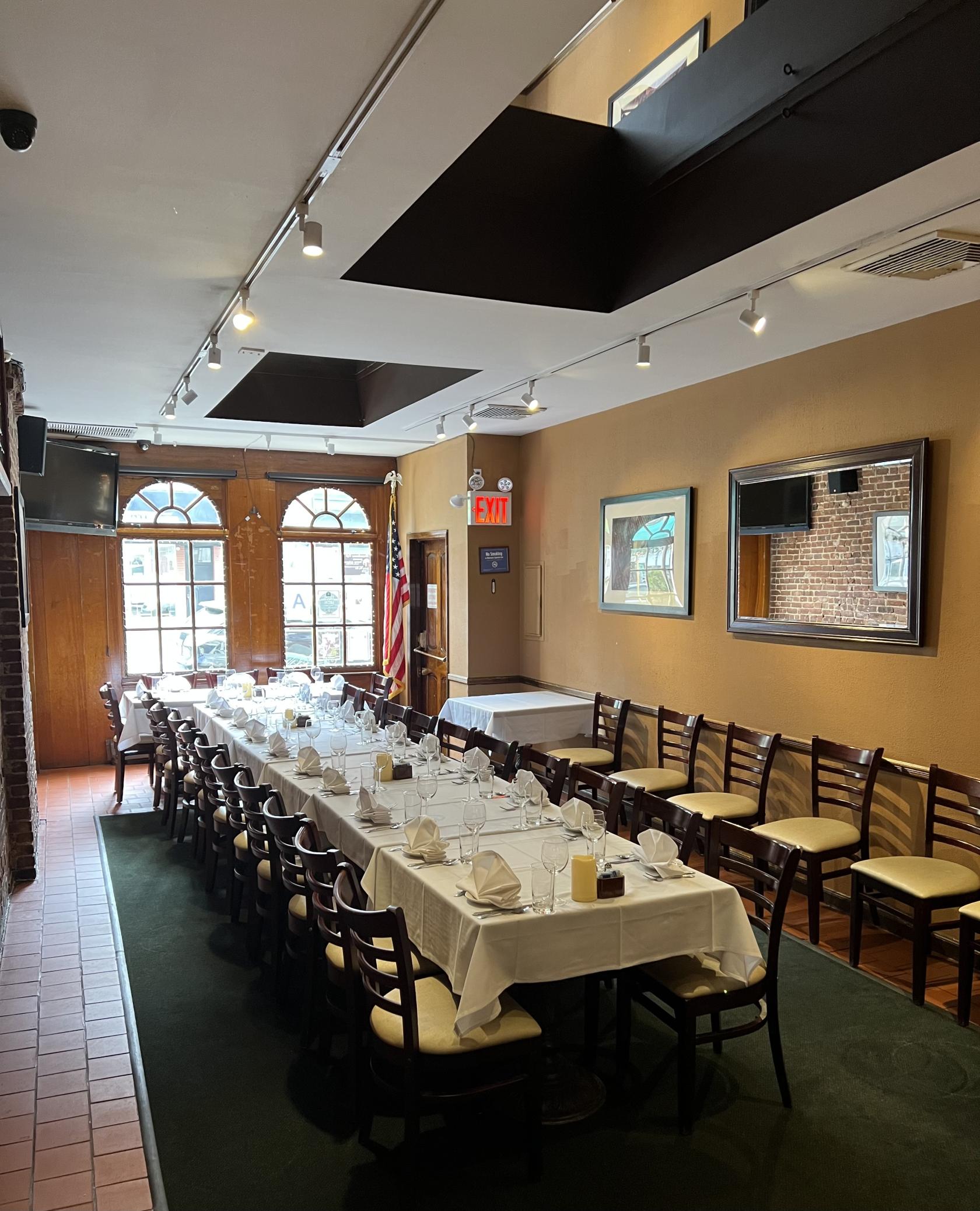 Main Dining Room - The Greenhouse Cafe - Event Venue Rental - Tagvenue.com