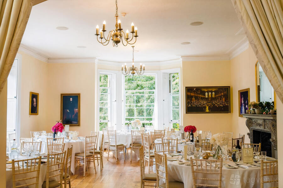 The Russell Suite at Pembroke Lodge