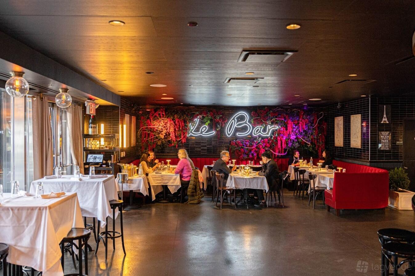 Le Bar - Le District - Event Venue Rental - Tagvenue.com