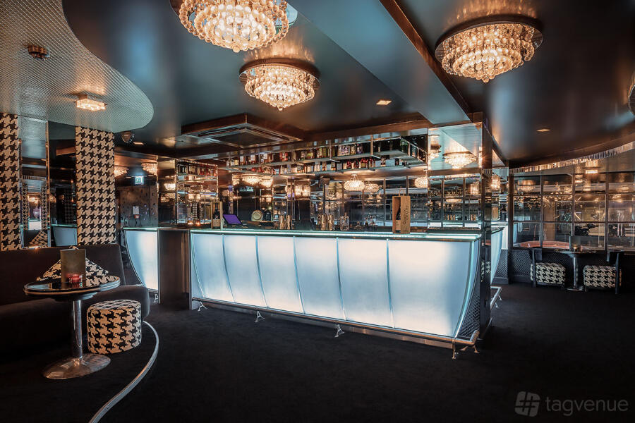 Galante Lounge at