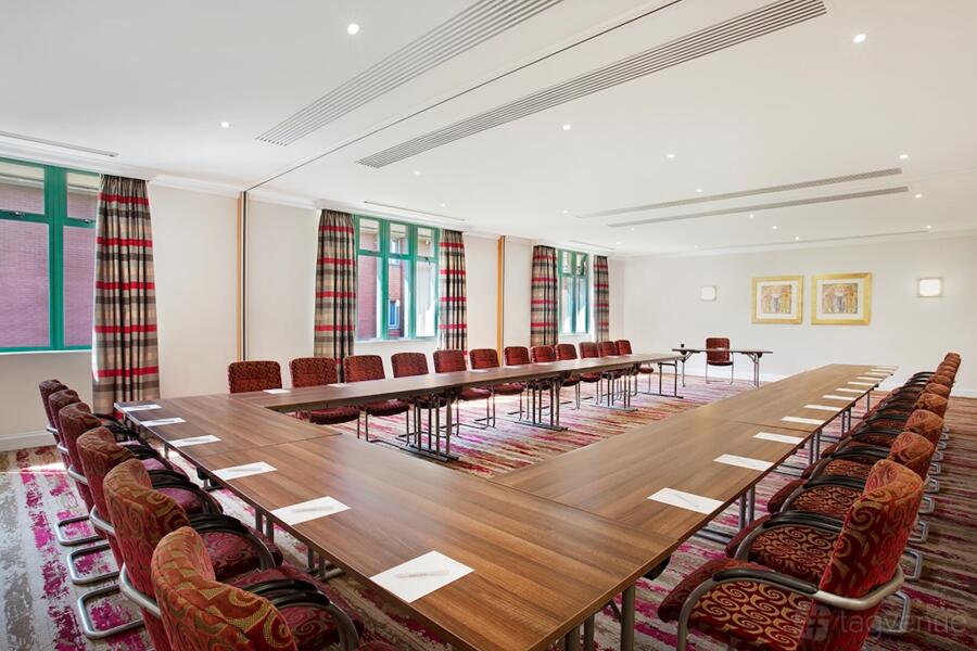 Loxley Room at Leonardo Hotel MIdlands Airport