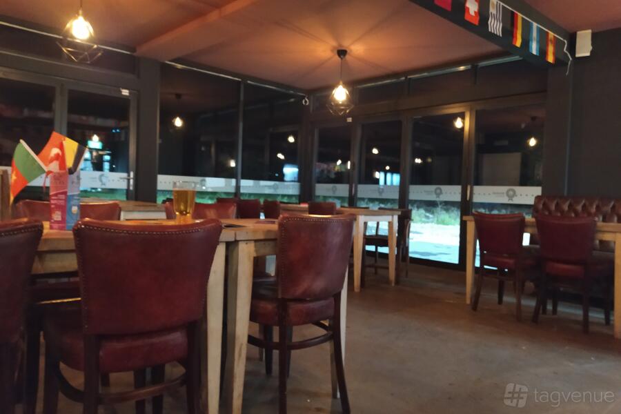 Cafe-Bar Cafe-Bar
