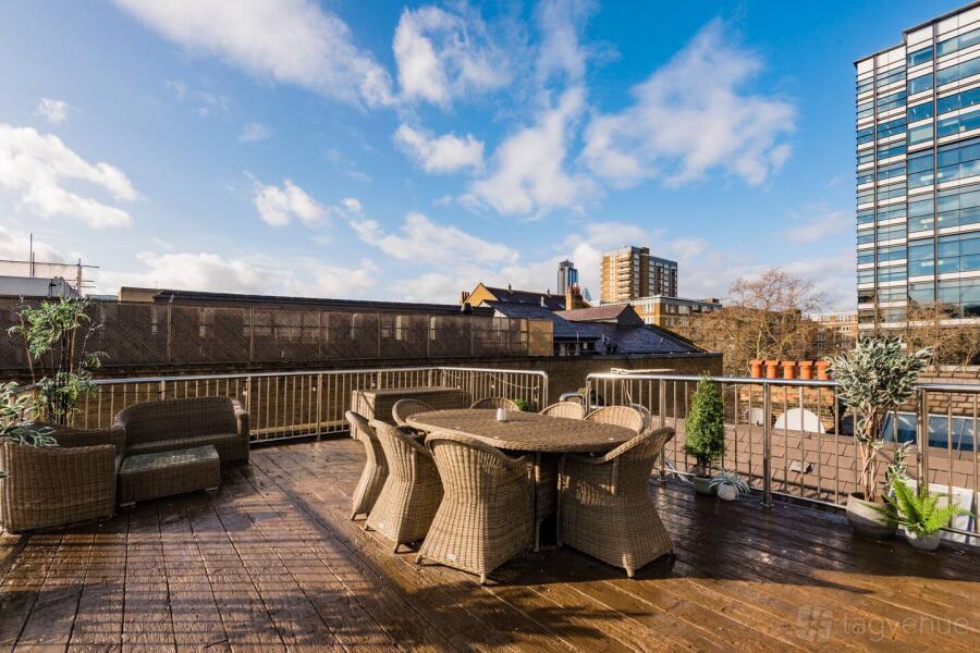 Full Space Hire Full Space Hire