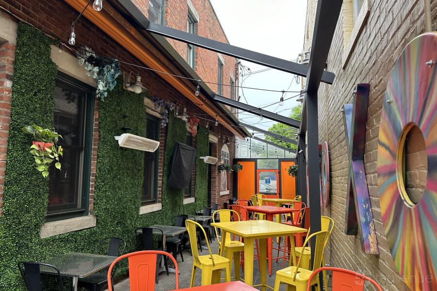 Side Patio Side Patio