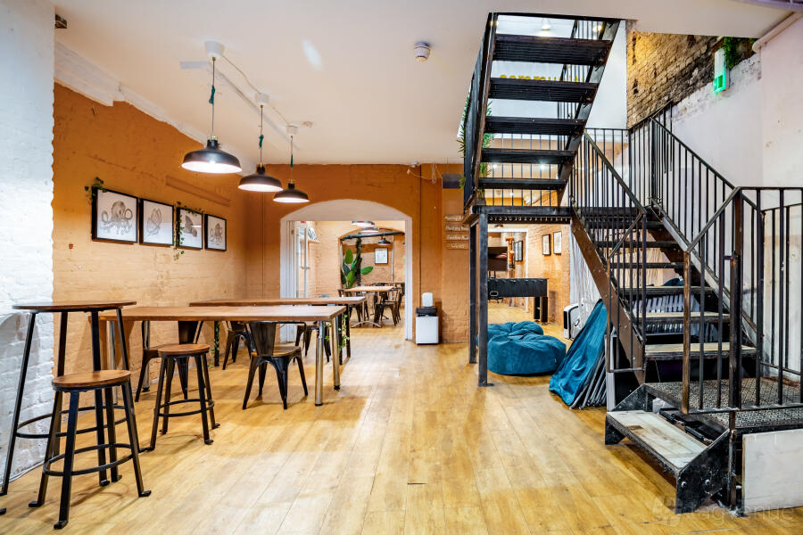 Private Floor at My Buzzspace