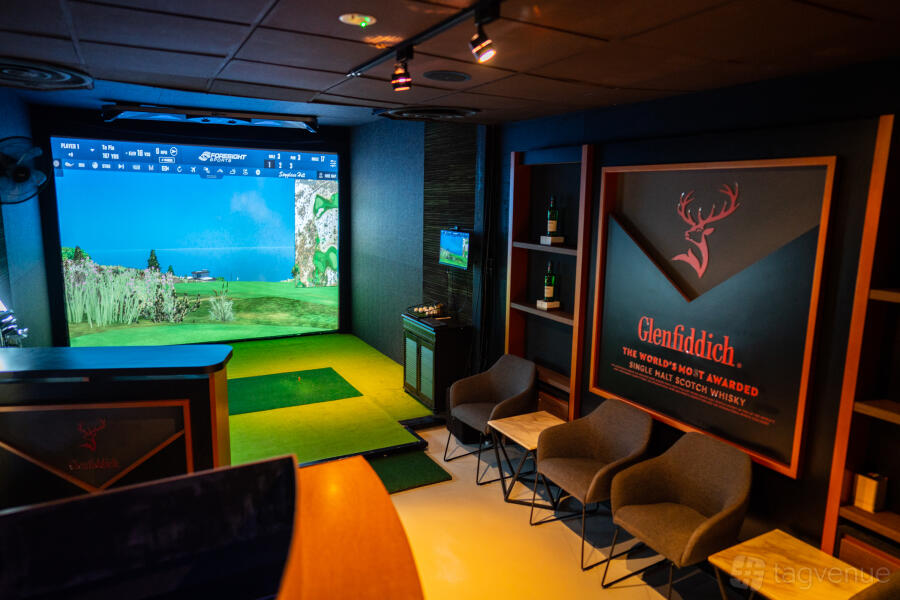 Indoor Golf Indoor Golf