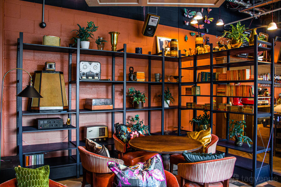 Lounge & Library - Outpost - Event Venue Hire - Tagvenue.com