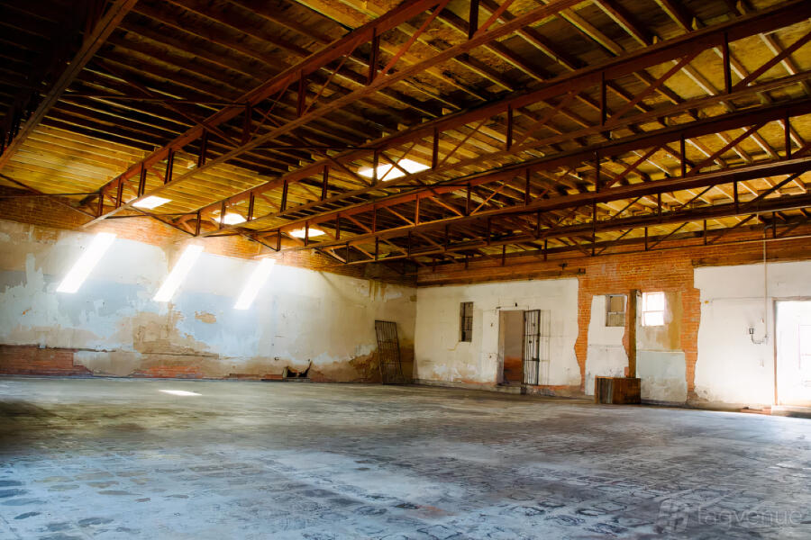 Vacant Gritty Warehouse Vacant Gritty Warehouse