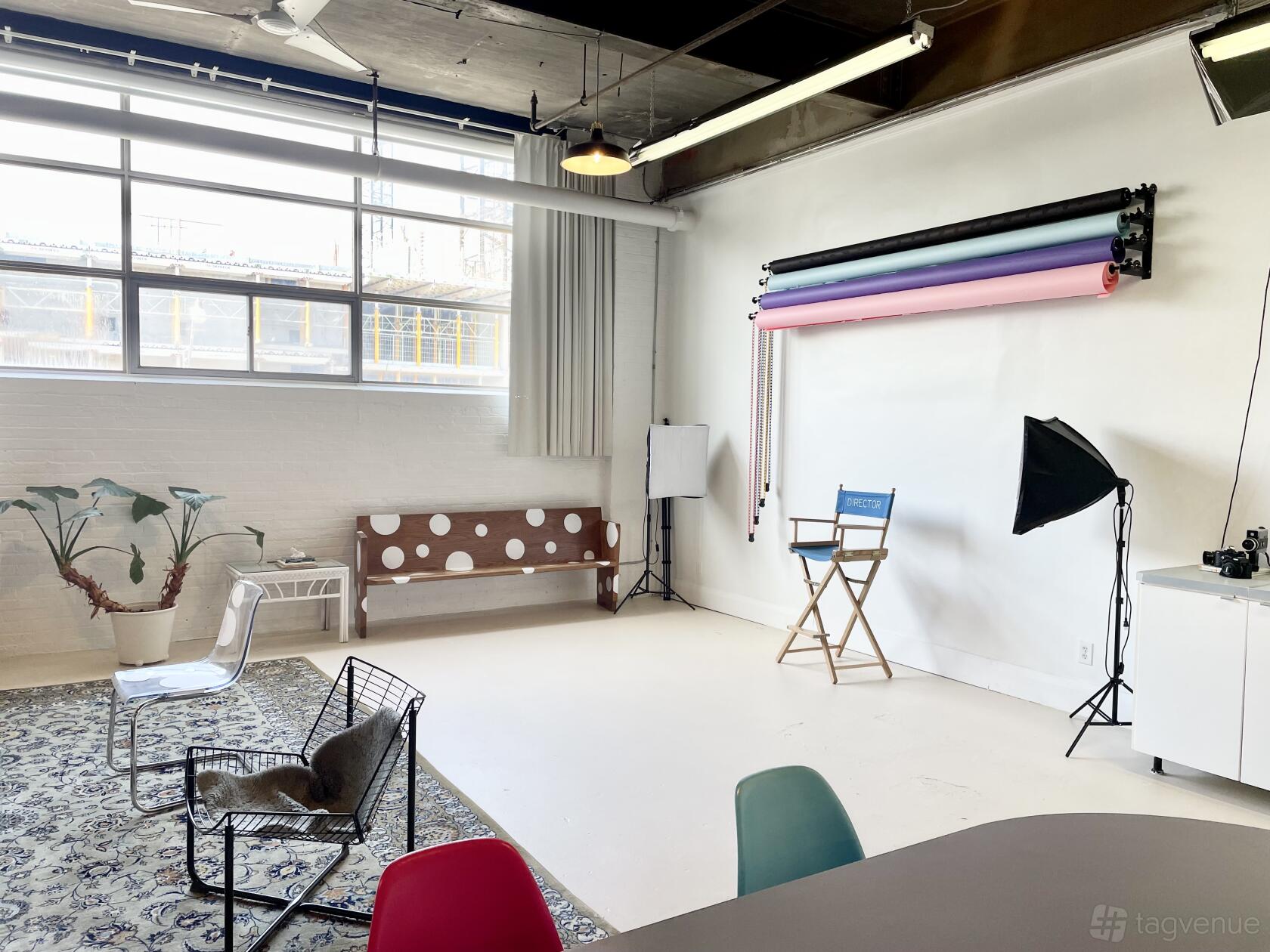 Studio 162