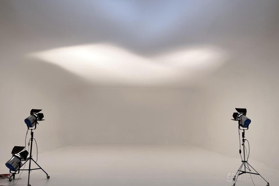 Egg Cyclorama Studio Egg Cyclorama Studio