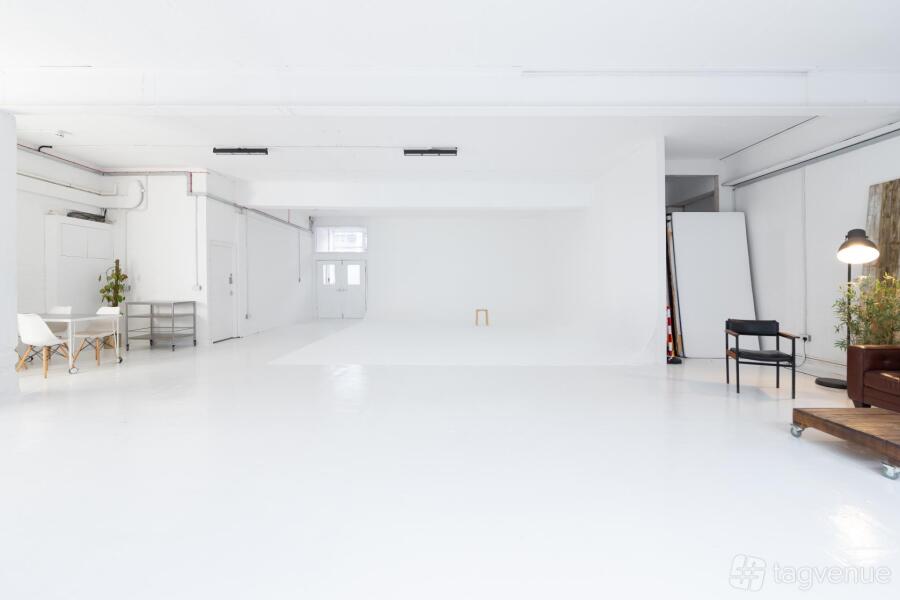 Photo - Film - Events Studio 2 Photo - Film - Events Studio 2