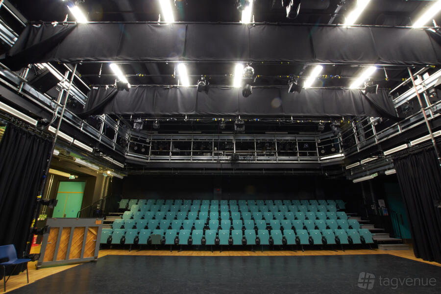 Theatre - Kings Cross Centre - Event Venue Hire - Tagvenue.com