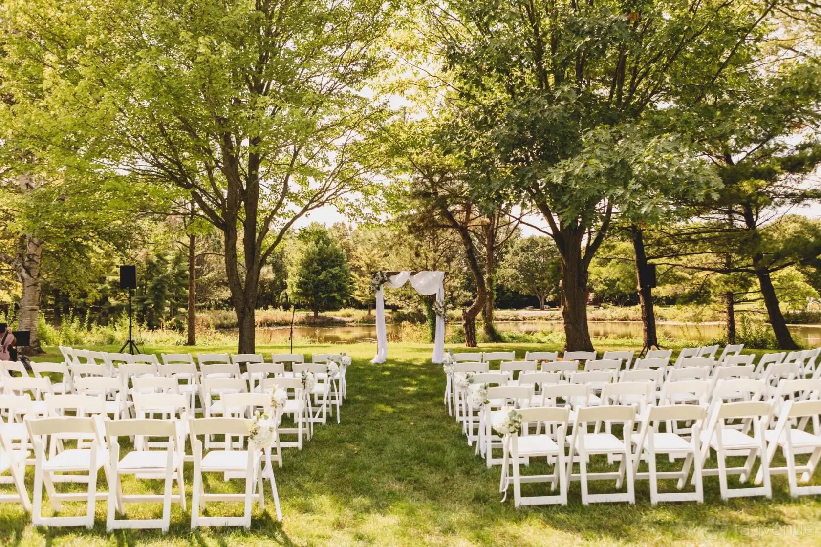Barn Space - The Barn at Blackberry Farm - Event Venue Rental ...