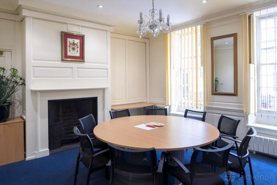 Large Meeting Room Large Meeting Room