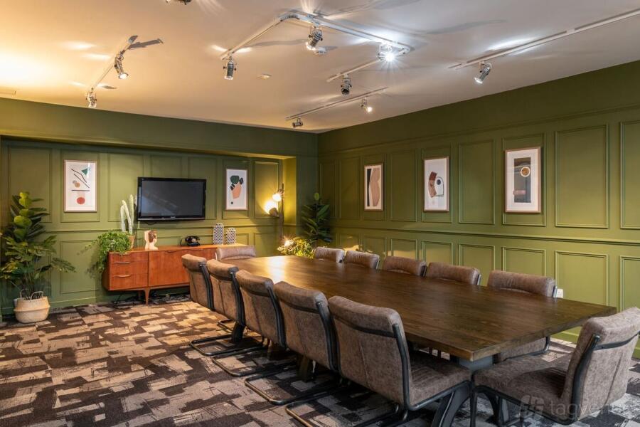 The Social Boardroom The Social Boardroom