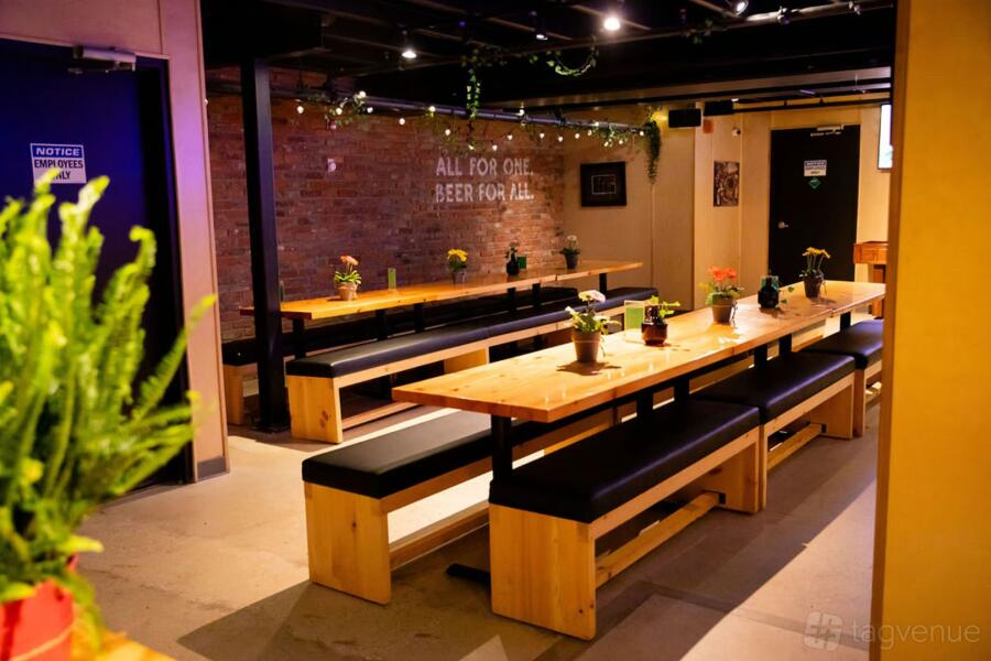 Private Lower Level Private Lower Level