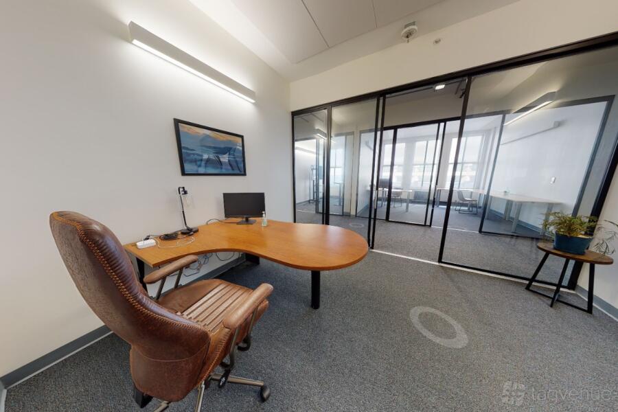 Private Office Private Office
