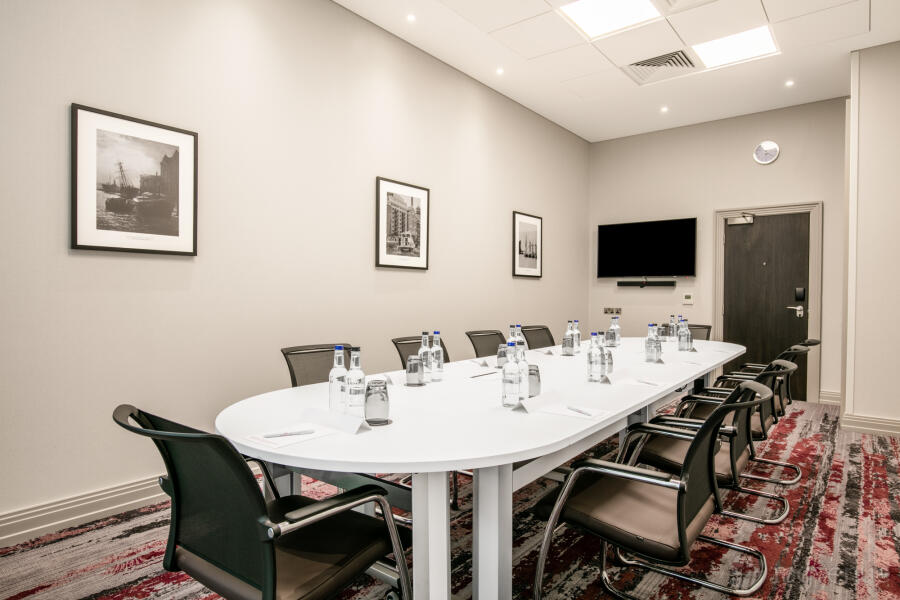 Small Meeting Suites Small Meeting Suites