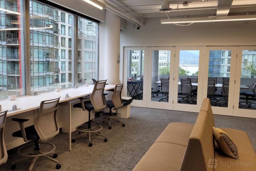 Individual Workstations at BBB Engagement Centre