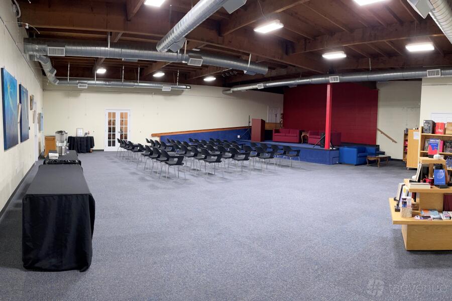 Gallery Area & Spacious Stage Gallery Area & Spacious Stage