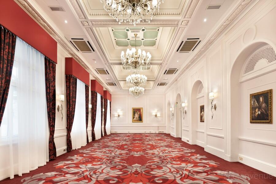 Regency Suite Regency Suite