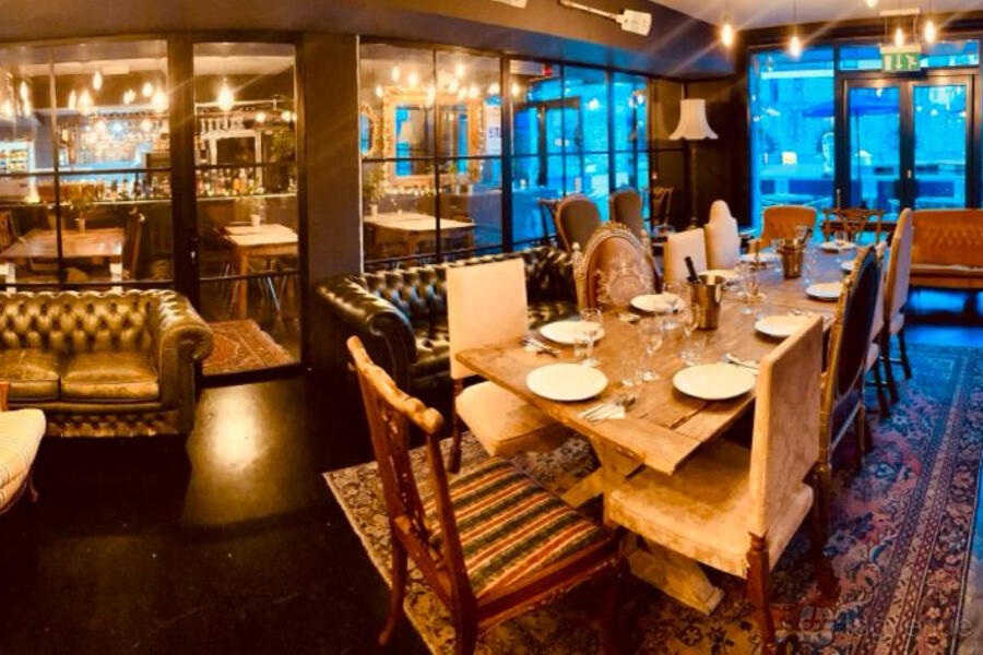 Brown & Bye Restaurant & Bar Brown & Bye Restaurant & Bar