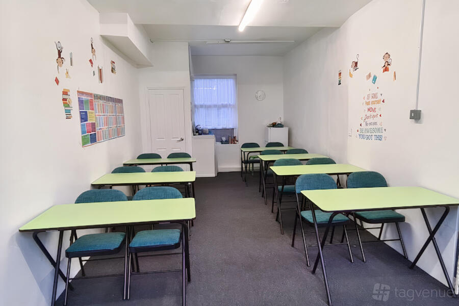 Meeting Room/ Classroom Meeting Room/ Classroom