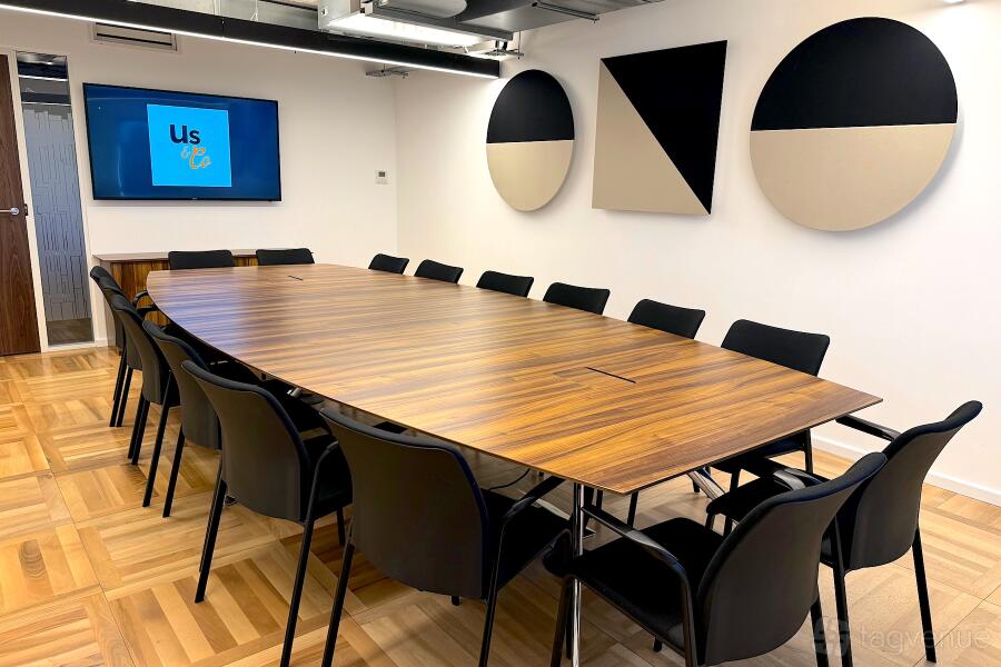 Boardroom 4 - 16 pax at